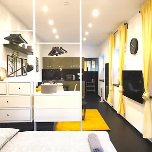  Ferienhaus Loft House With Luxury Bathroom And Private Parking Deutschland